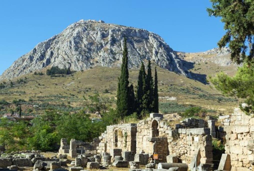 Stone Suite In The Center Of Corinth Екстер'єр фото